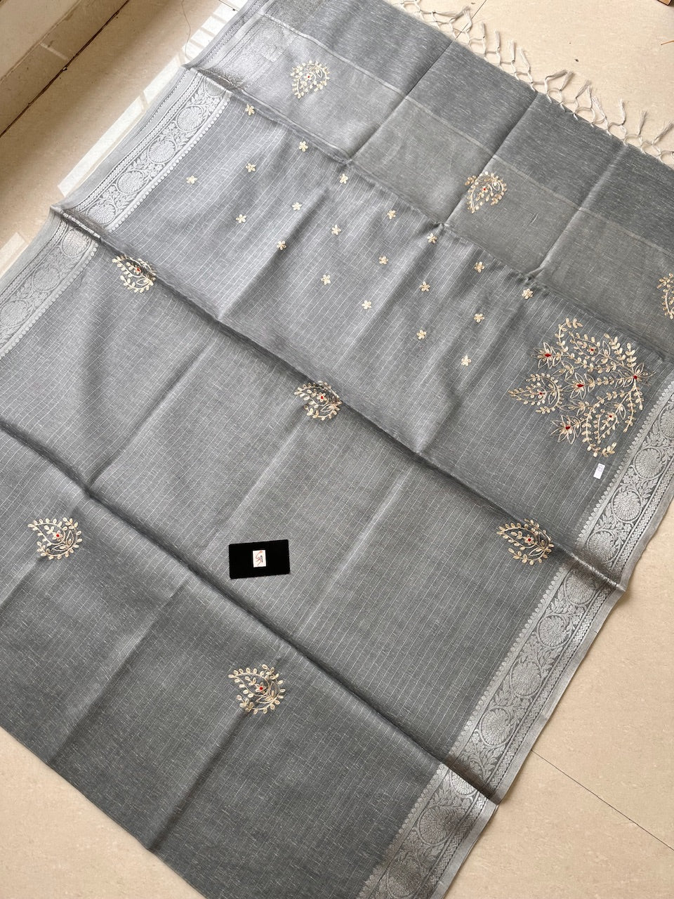 Jaipuri Pitta Work Embroidered Kota Cotton Lenin Saree