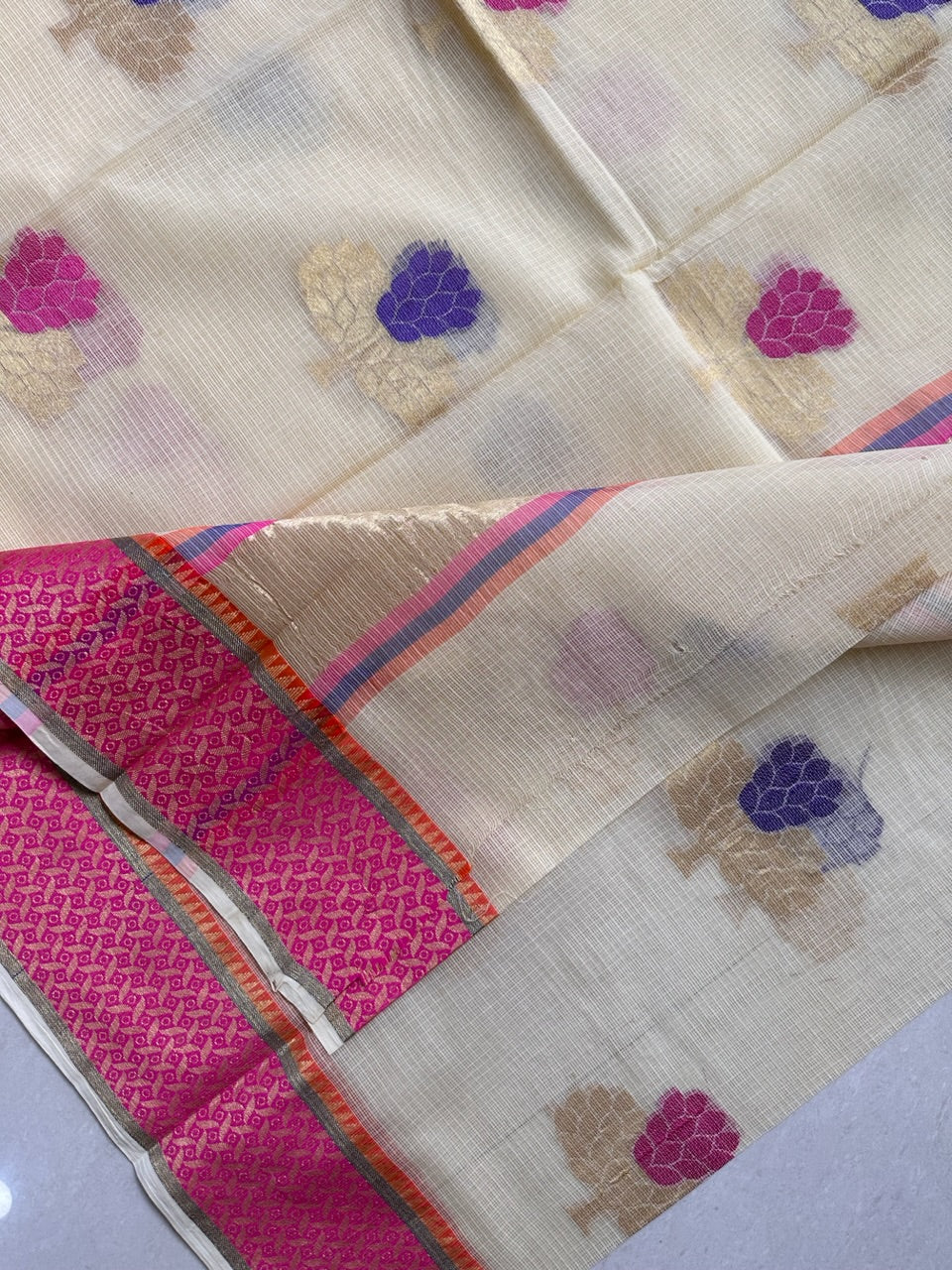 Pure Weaved Kota Cotton Doria Saree