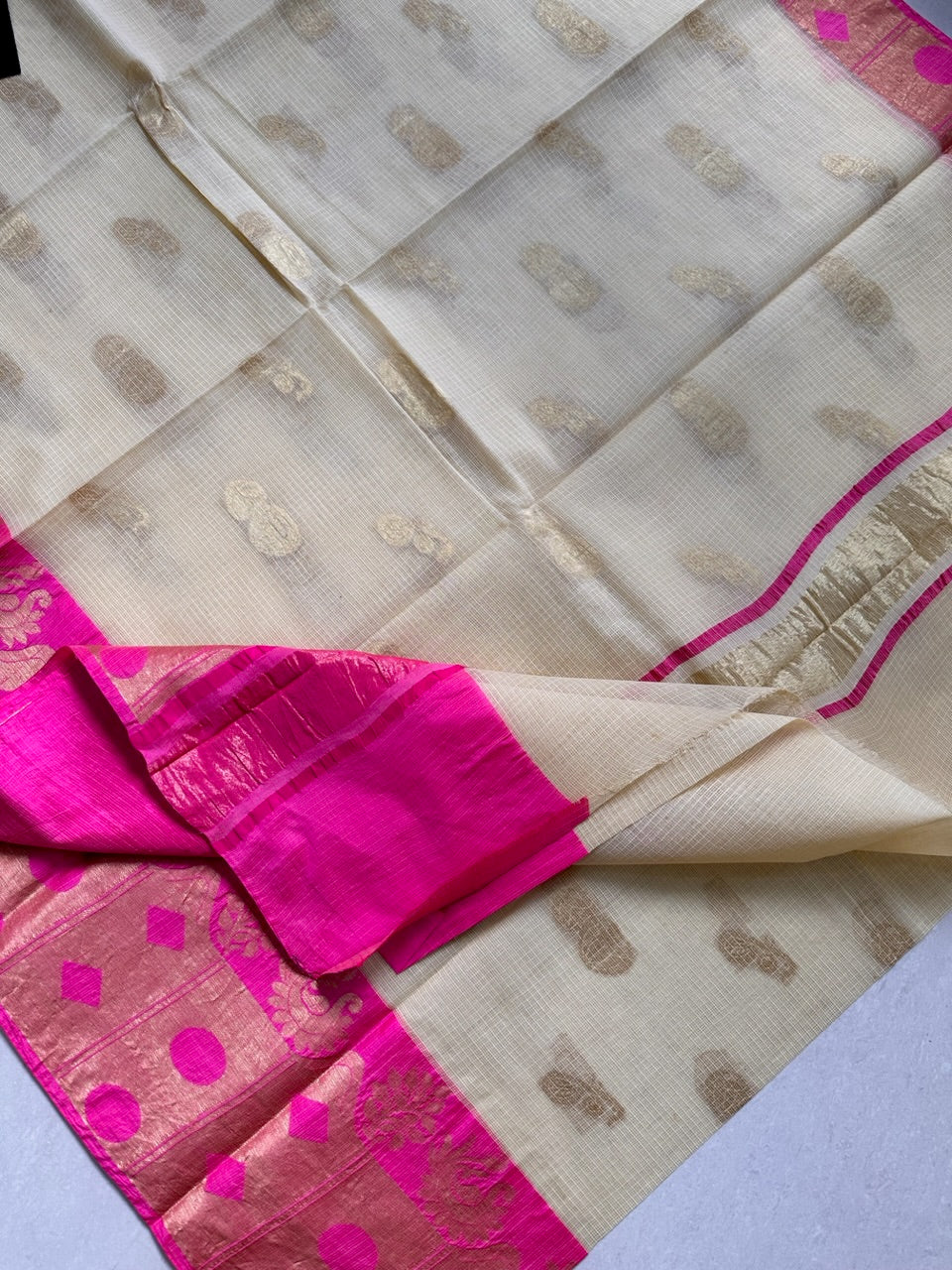 Pure Weaved Kota Cotton Doria Saree