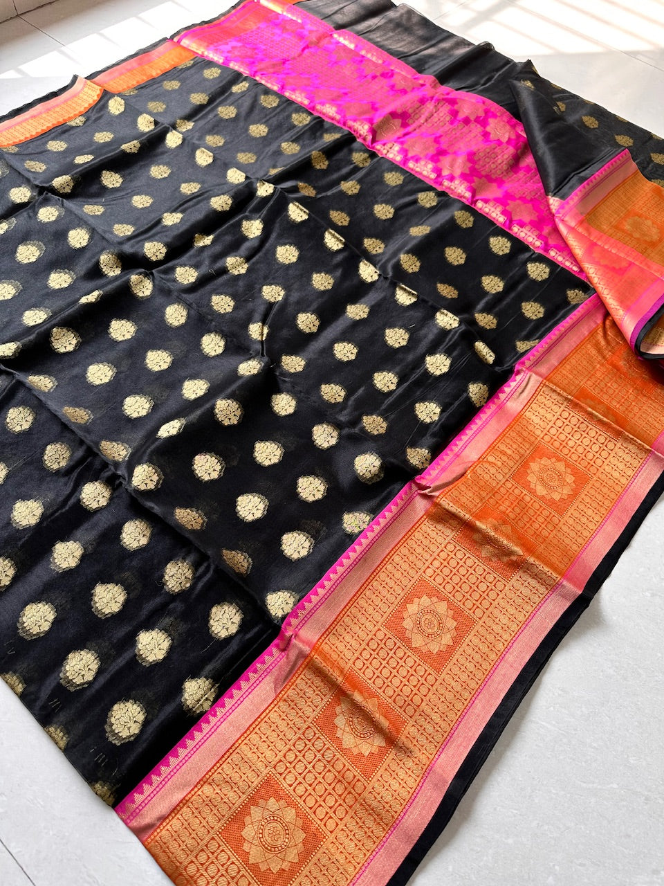 Pure Weaved Organza Silk Saree