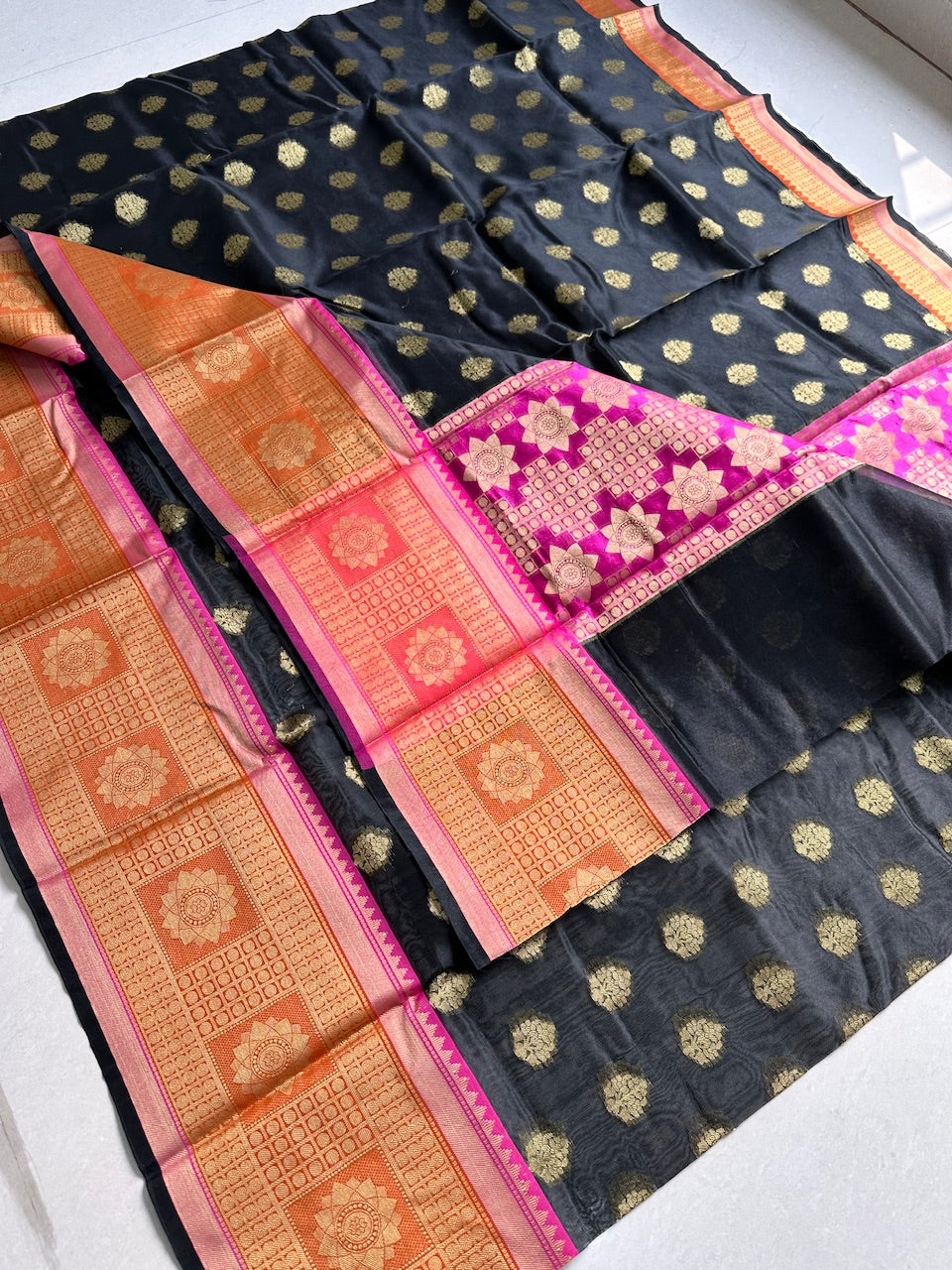 Pure Weaved Organza Silk Saree