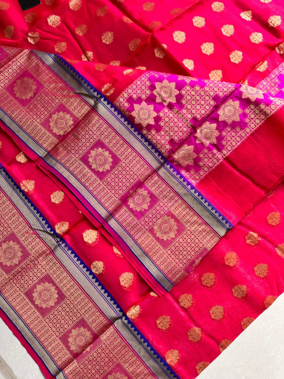 Pure Weaved Organza Silk Saree