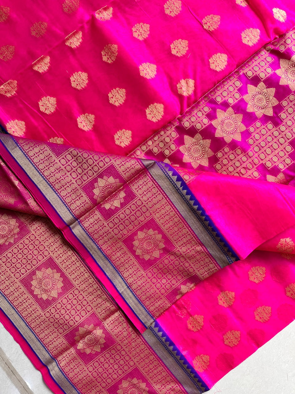 Pure Weaved Organza Silk Saree