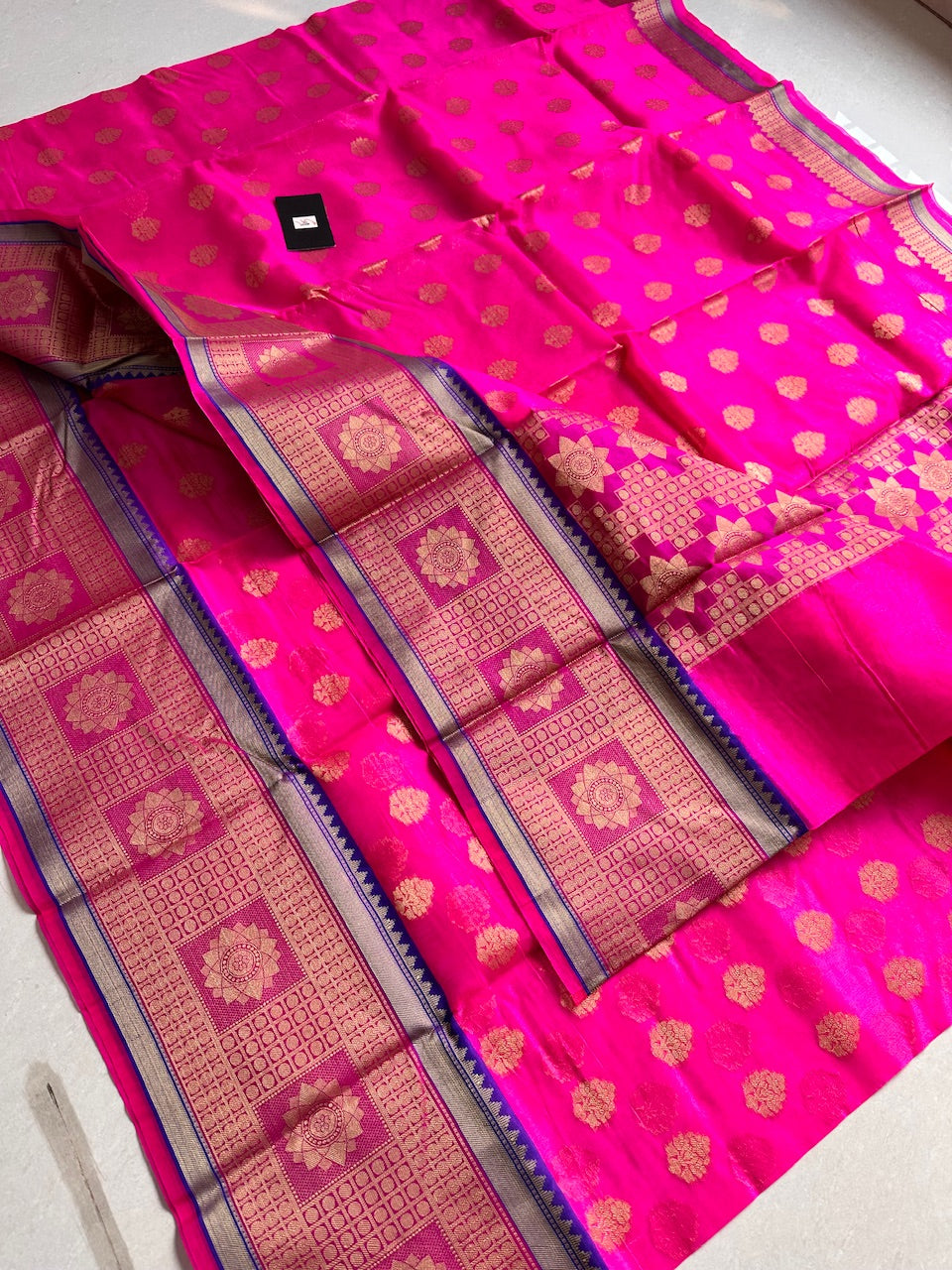 Pure Weaved Organza Silk Saree