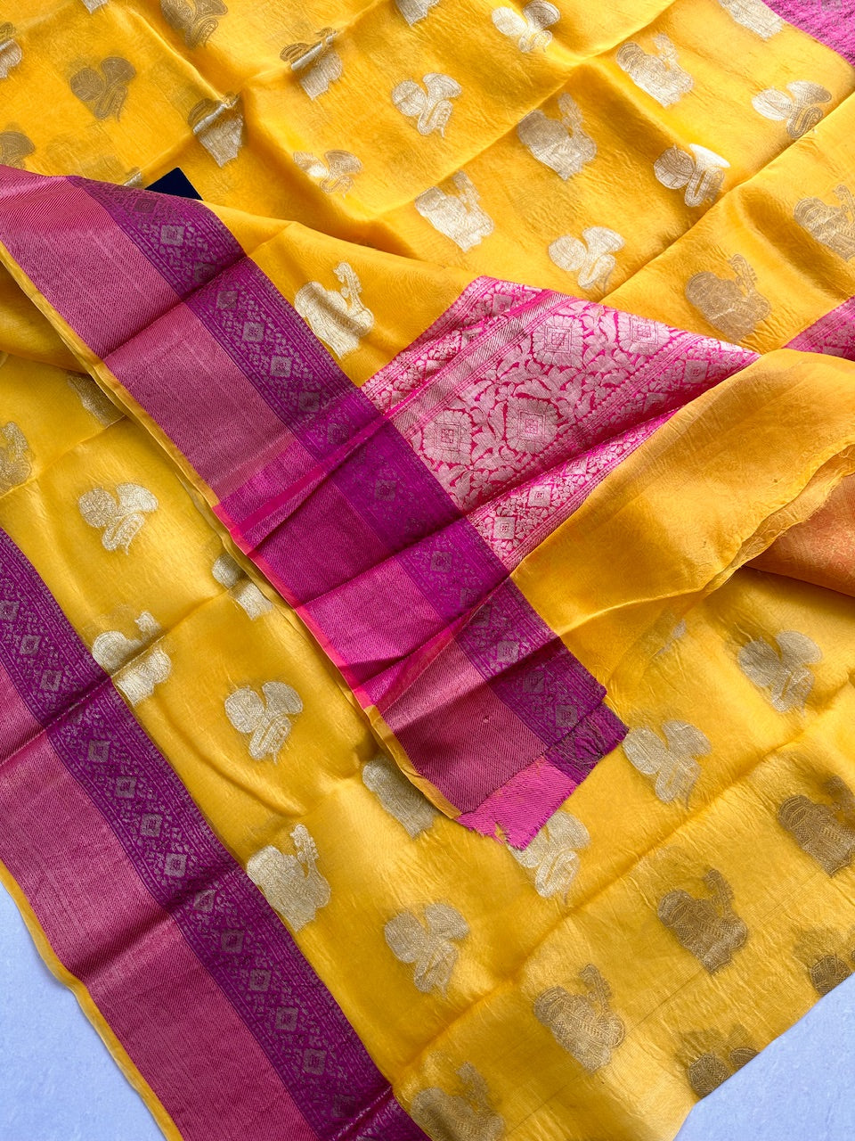 Pure Weaved Organza Silk Saree