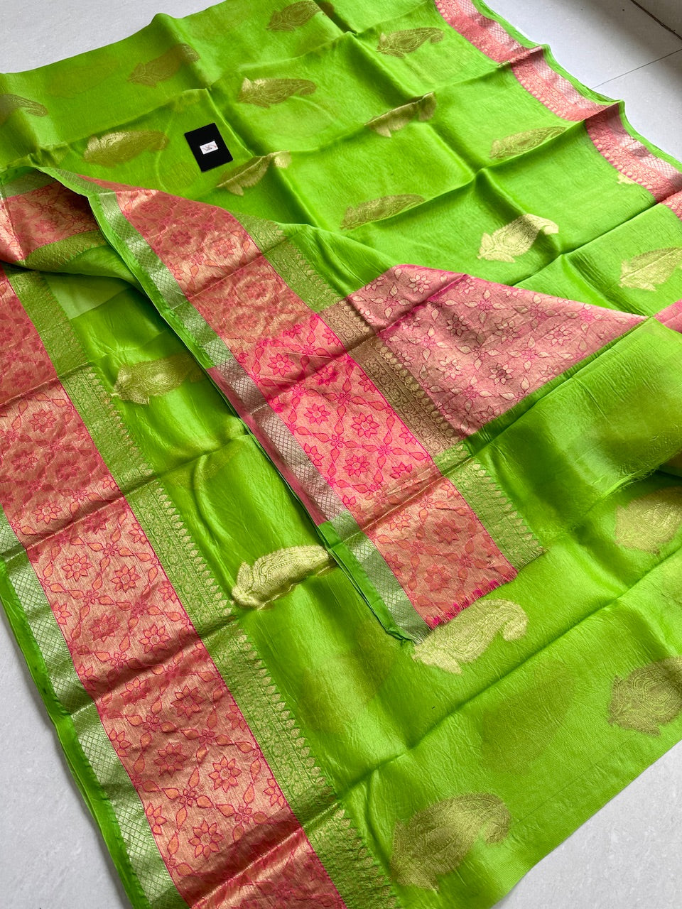 Pure Weaved Organza Silk Saree