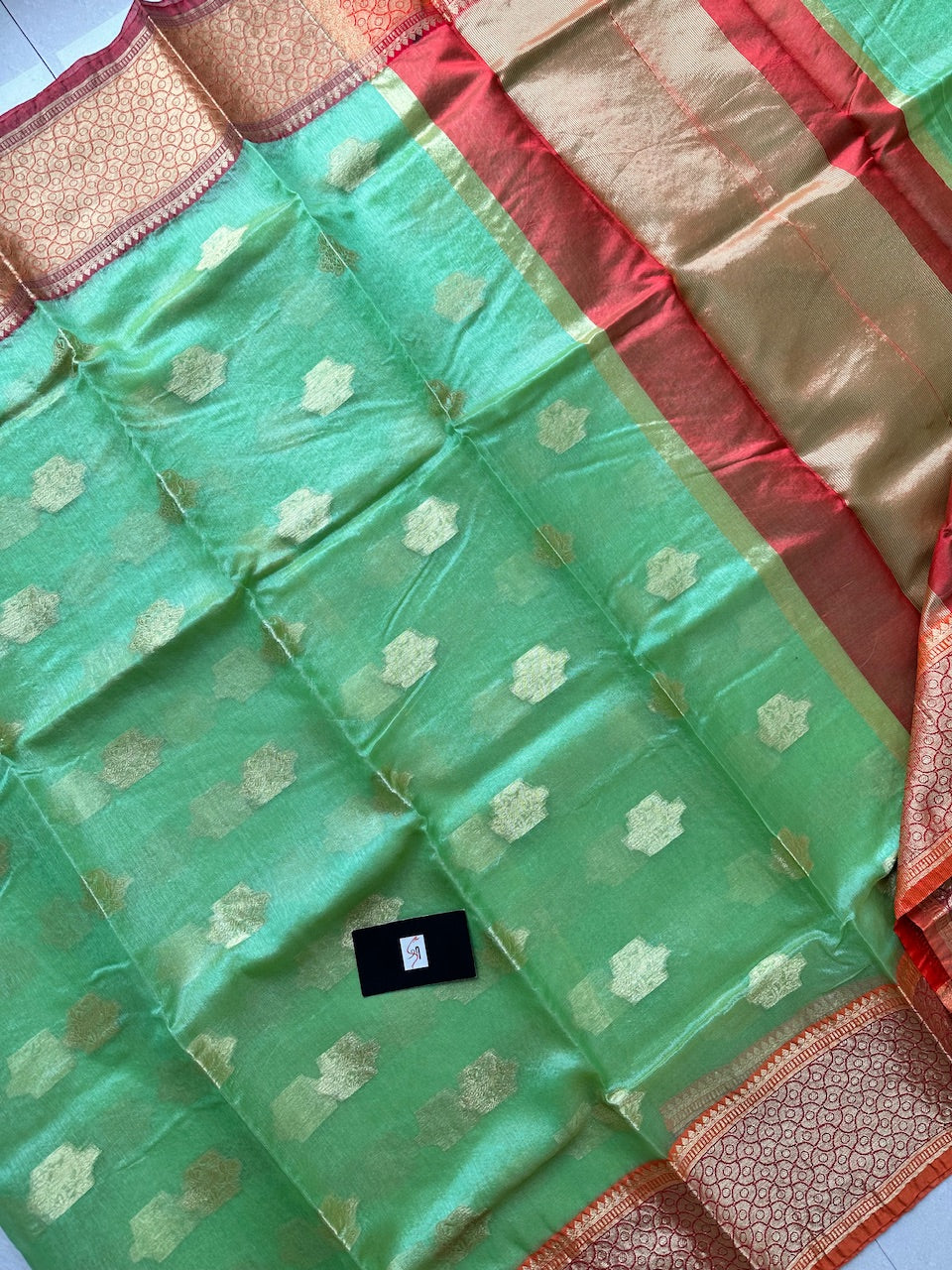 Pure Weaved Organza Silk Saree