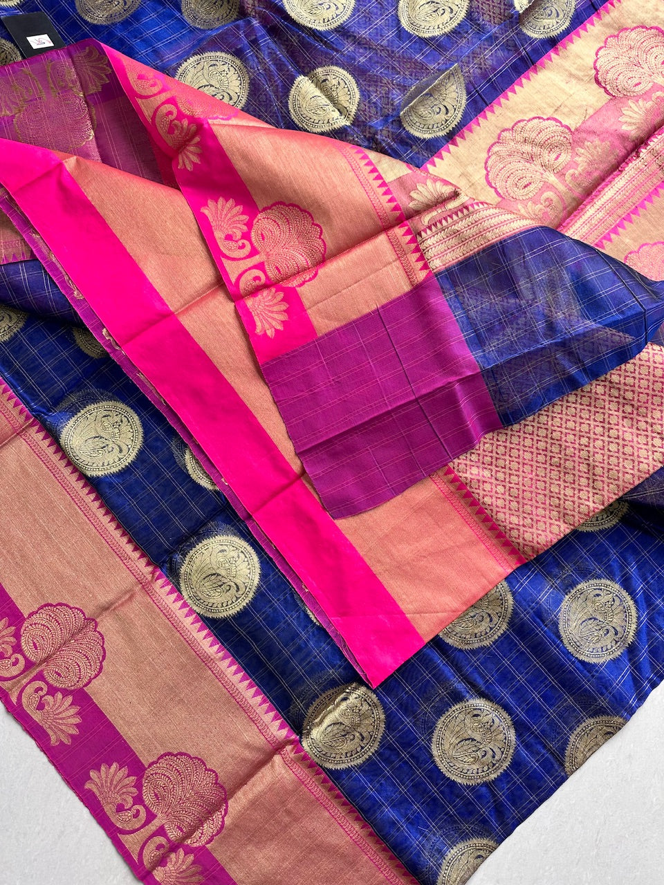 Pure Weaved Organza Silk Saree