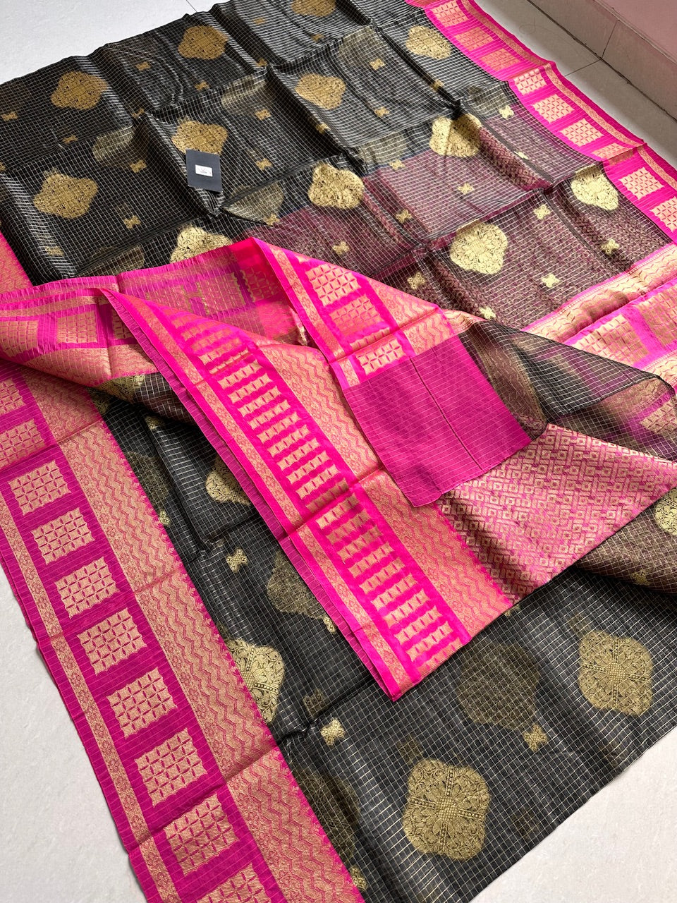 Pure Weaved Organza Silk Saree