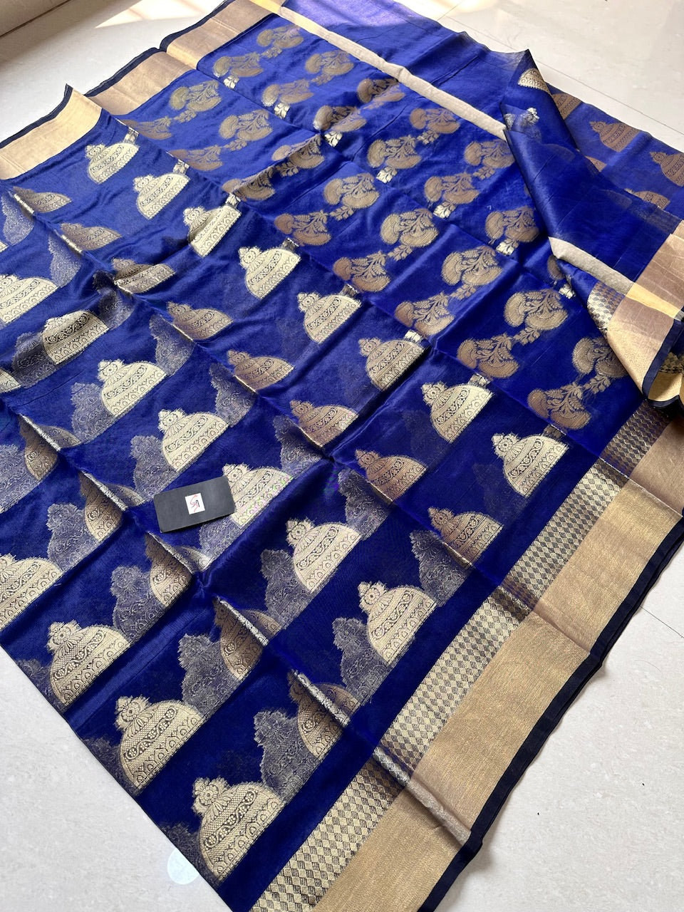 Pure Weaved Organza Silk Saree