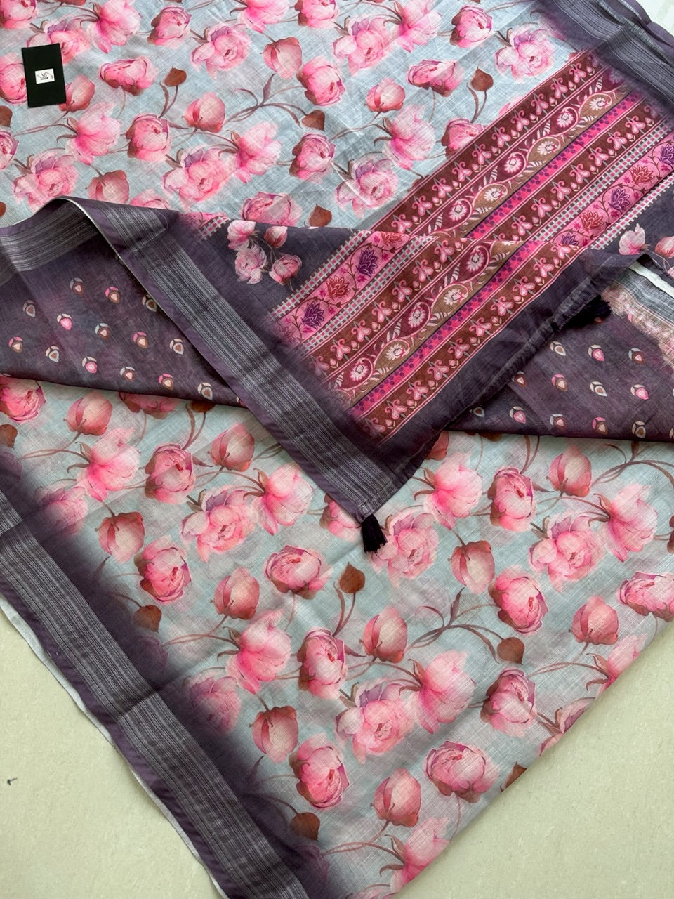 Digital Printed Soft Lenin Cotton Saree