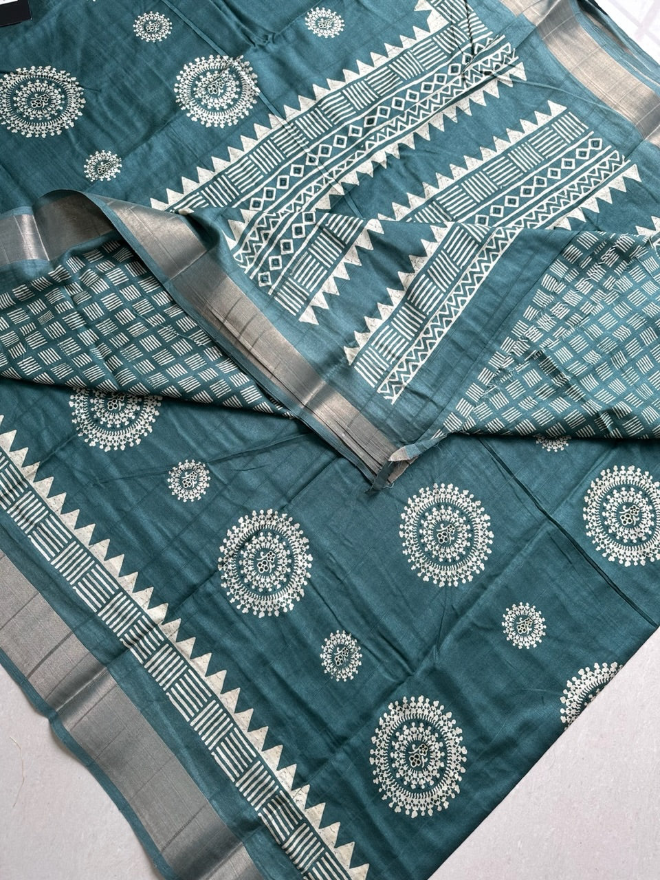 Digital Printed Soft Semi Dola Silk Saree with Handloom Touch