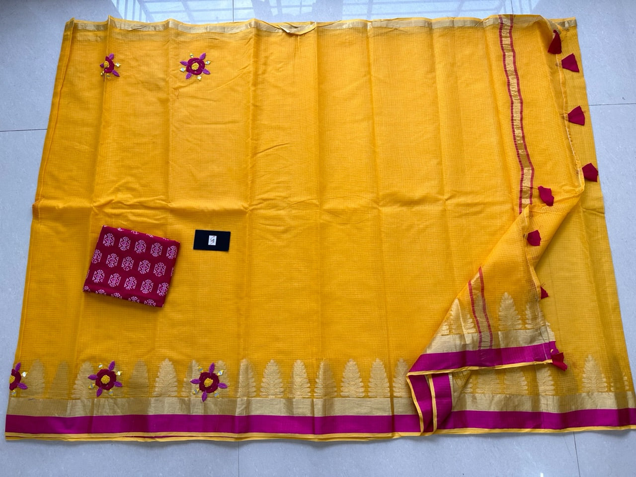 Conceptually Pure Weaved Kota Cotton Doria Saree