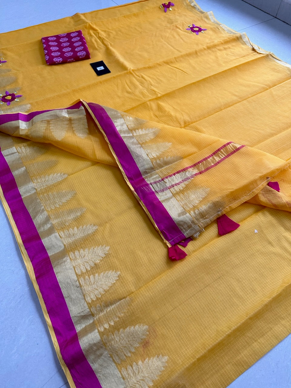 Conceptually Pure Weaved Kota Cotton Doria Saree