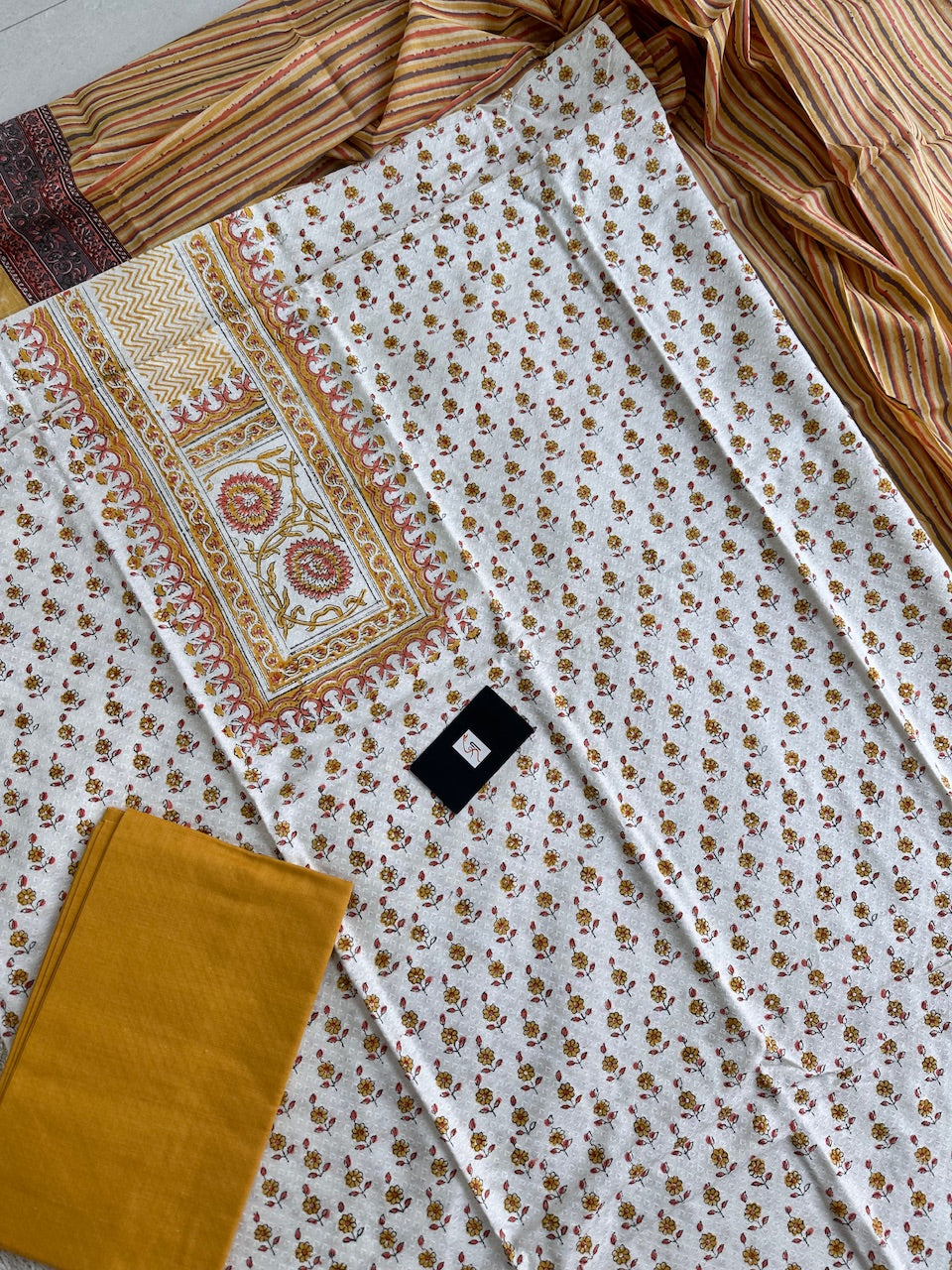 Pure Weaved  HandBlock Printed Premium Cotton Suit