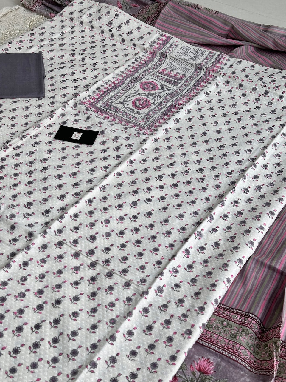 Pure Weaved Printed Premium Cotton Suit