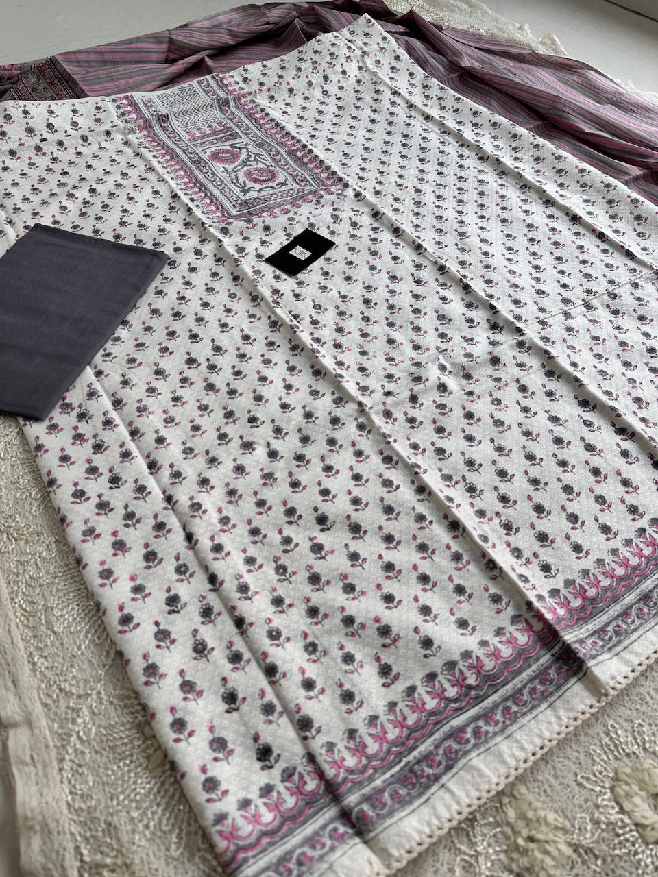 Pure Weaved Printed Premium Cotton Suit