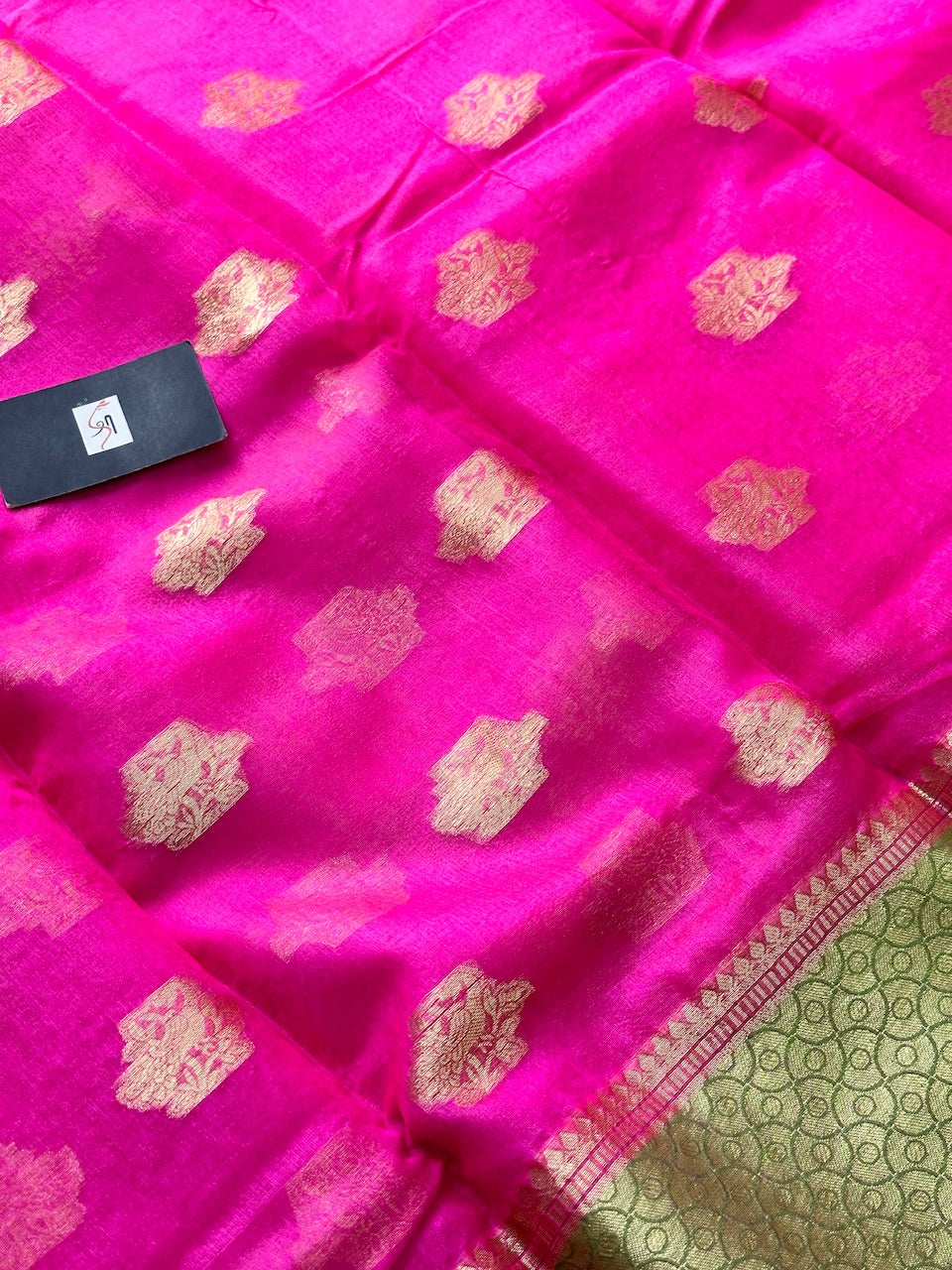 Pure Weaved Organza Silk Saree